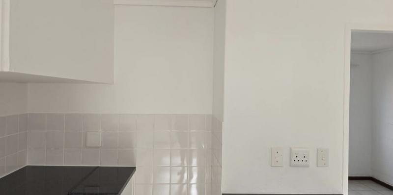 1 Bedroom Property for Sale in Thornton Western Cape
